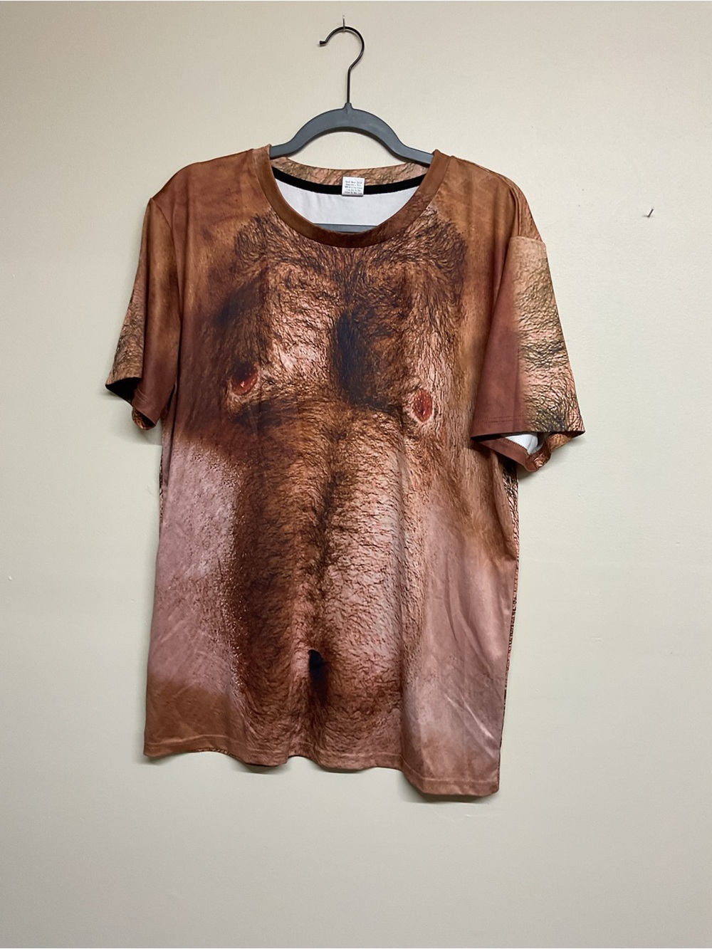 Men's Graphic Photo-Print T-Shirt in Brown